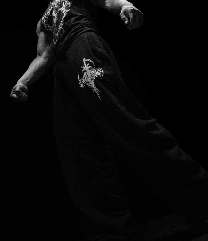 banana shape uncuffed sweatpants void black -breathedivinity