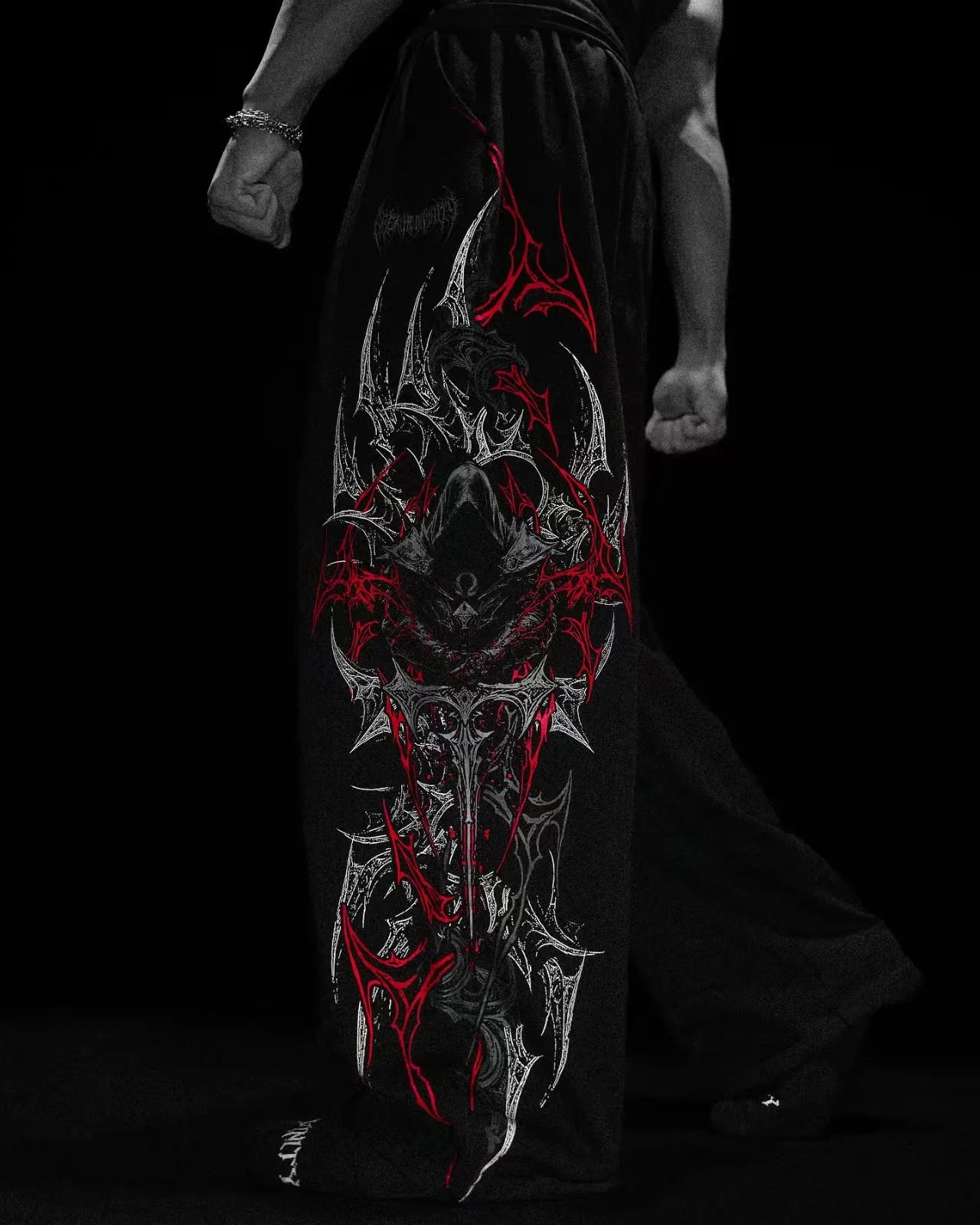 BREATHEDIVINITY Dark top