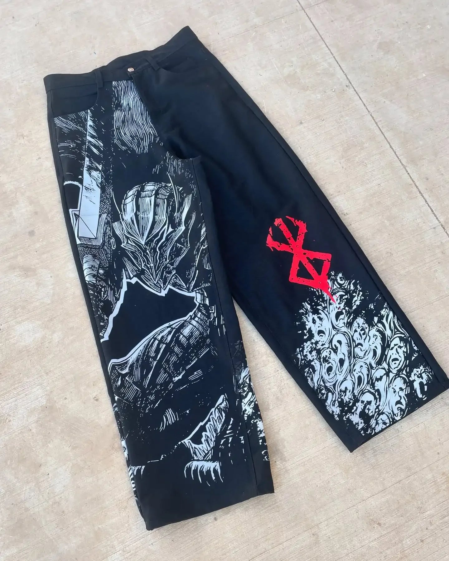 BERSERK JEANS