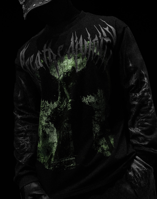 Death Portrait Oversized Longsleeve T-shirt [NIGHTMARE]