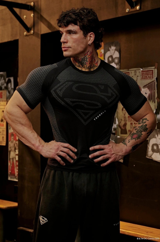 SUPERMAN X YOUNGLA
