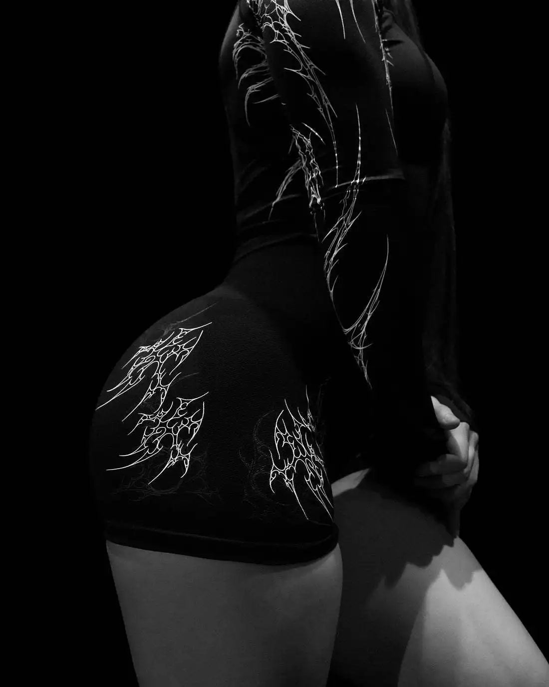Breathedivinity shorts women