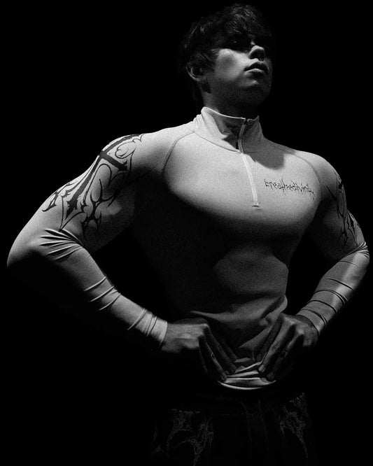 BREATHEDIVINITY Zipper Half