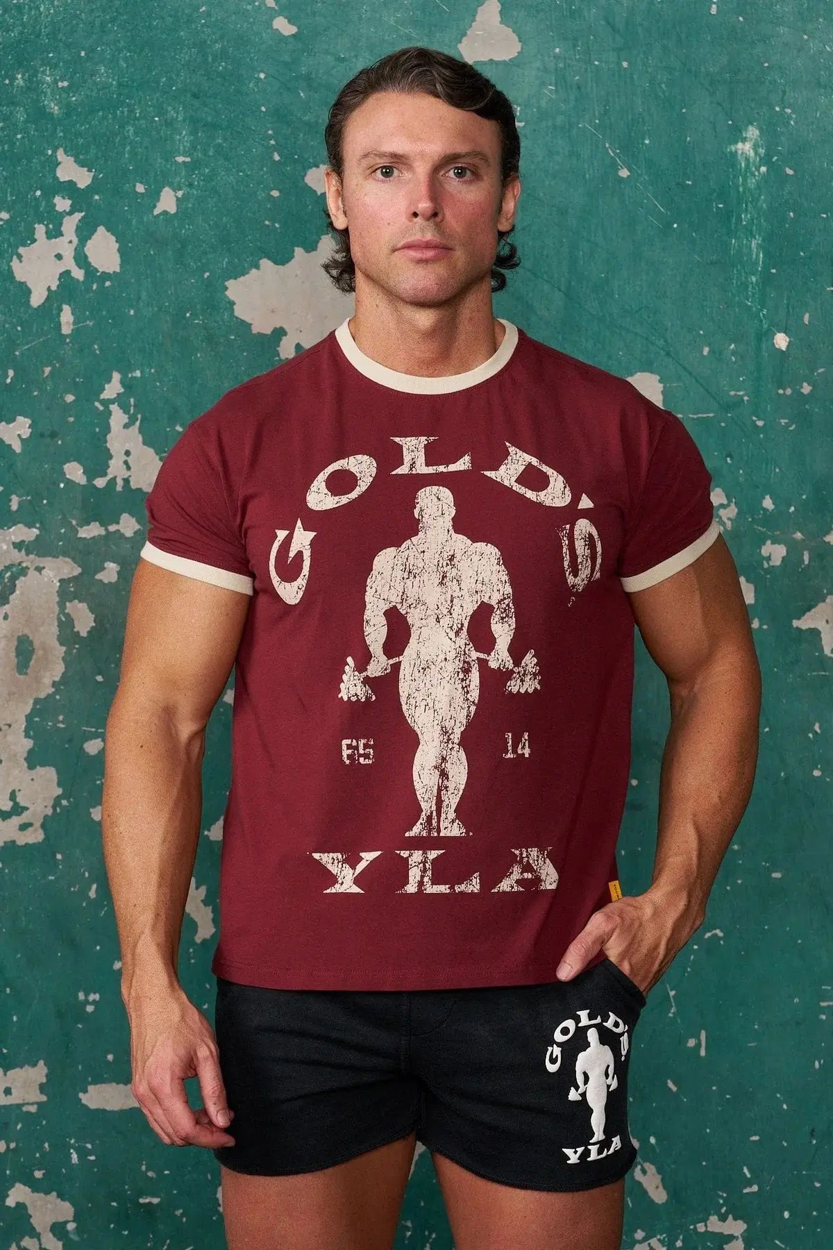GOLDS GYM  T-shirt