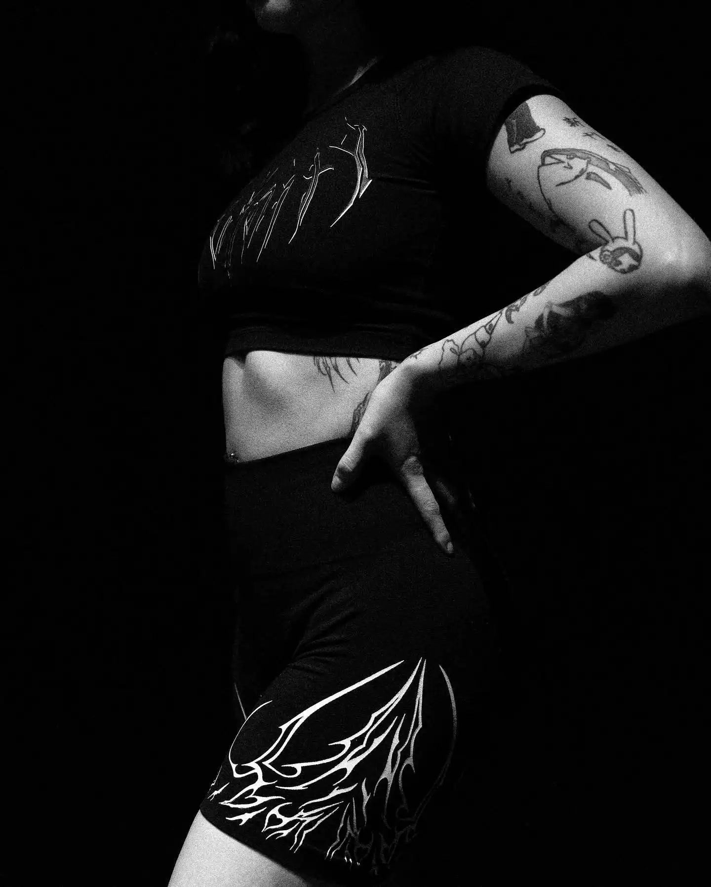 Breathedivinity shorts women